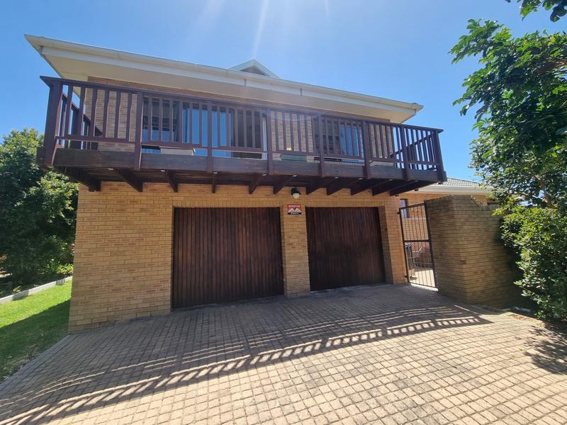 4 Bedroom Property for Sale in Hersham Western Cape